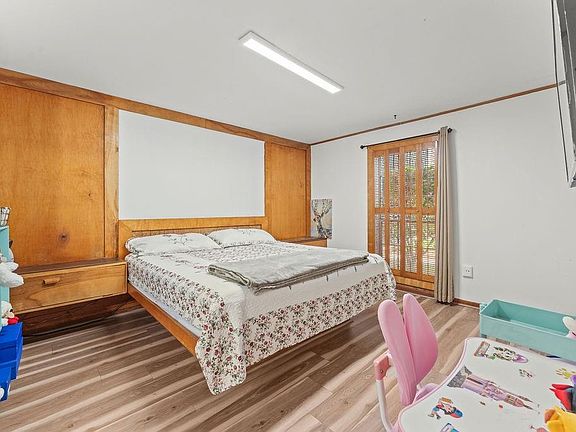 4th image of 2617 Marilee Ln #1