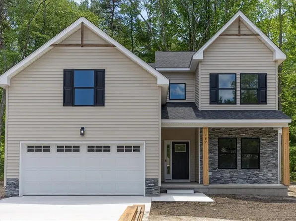 201 Kendra Ct, Chesapeake, VA 23322