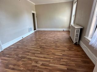 901 Ridge Rd FLOOR 2, Wilmette, IL 60091