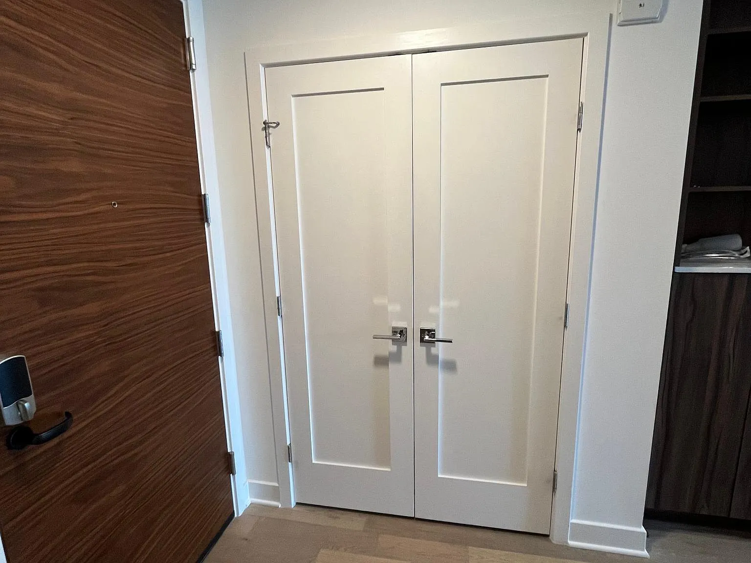 1 bed, 600 sqft, $2,500 — Photo 3