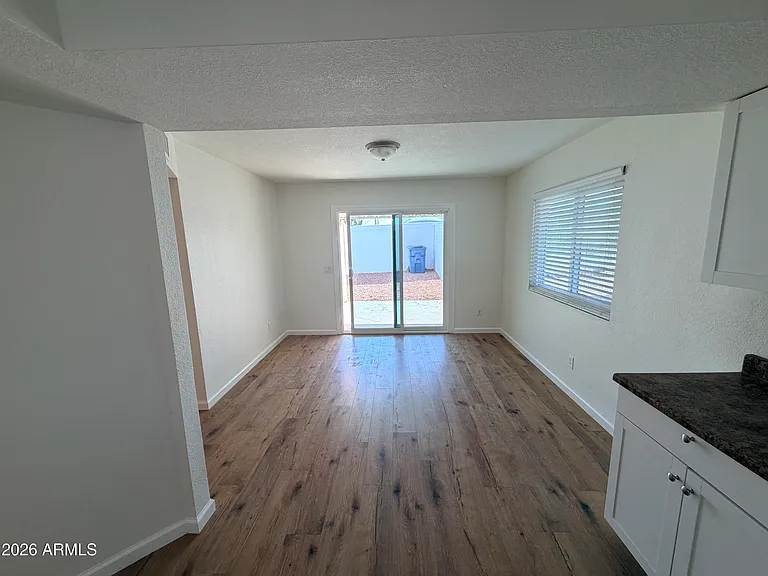 6038 S Alameda Rd #2 — Photo 17