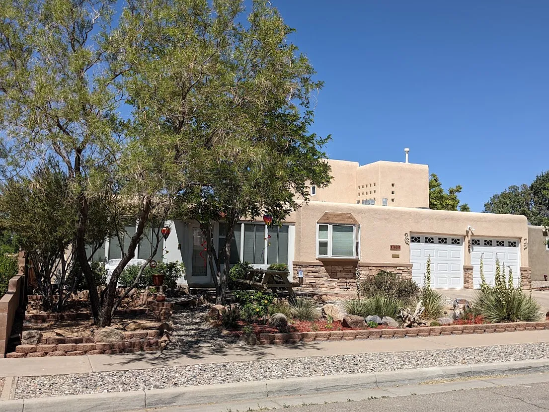 Inca St NE, Albuquerque — Photo 1