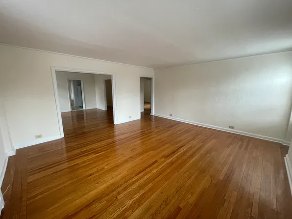 2728 Henry Hudson Parkway image 1 of 12