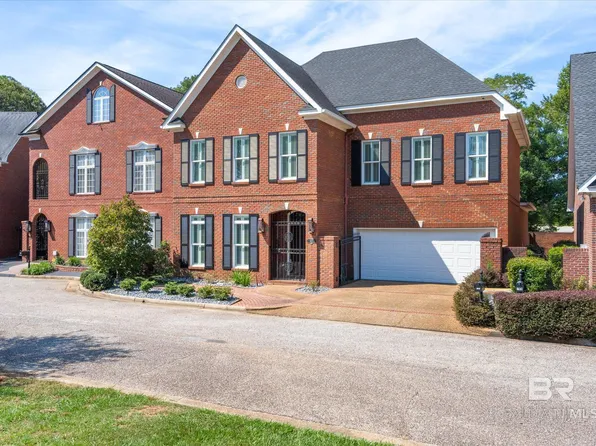 107 Fielding Pl, Mobile, AL 36608