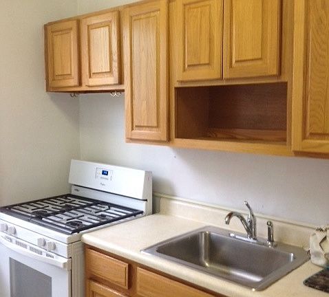 2nd image of 3537 33rd St APT 3F