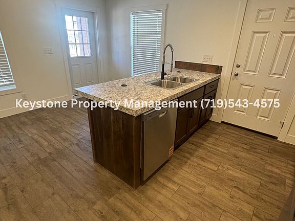 5th image of 632 & 634 Edna Ln #632