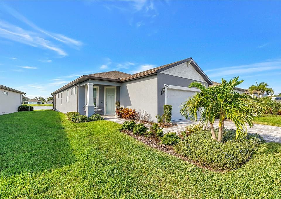 1st image of 9442 Ballaster Pointe Loop