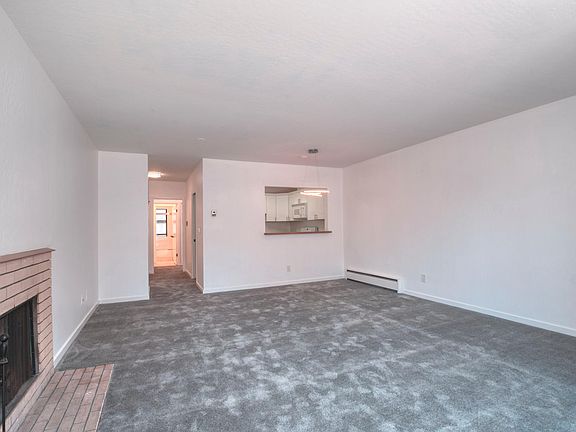 4th image of 1350 California St APT 208