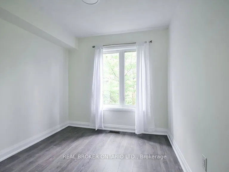 199 Ardagh Rd #18 — Photo 31