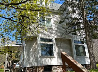 2125 E Superior St APT 3, Duluth, MN 55812