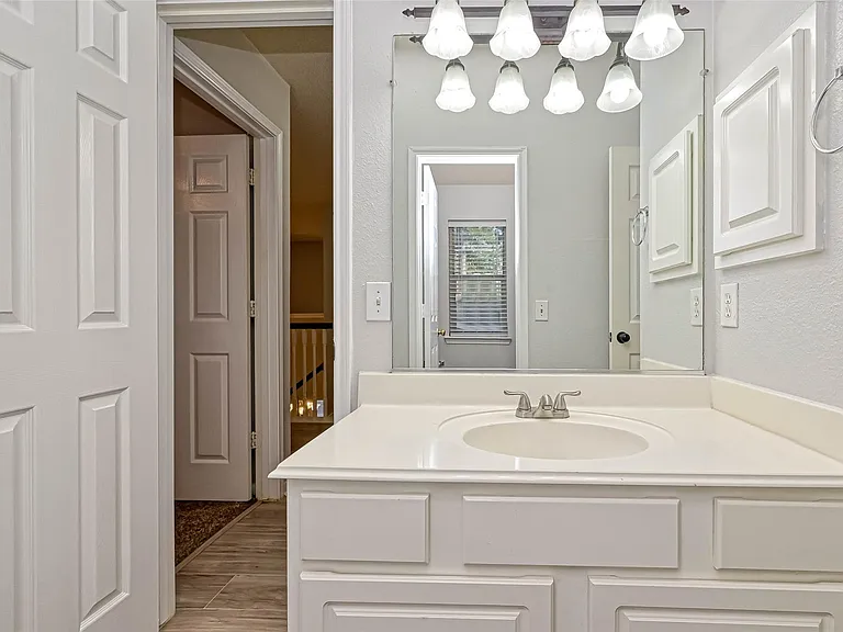 11011 Sprucedale Ct — Photo 27