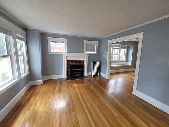 2nd image of 8 Sewall St #8