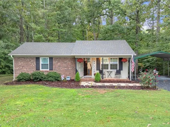 5335 Kennedy Rd, Trinity, NC 27370