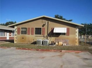 19 SW 7th St, Hallandale Beach, FL 33009