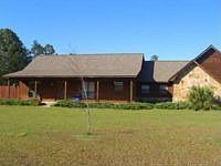 1st image of 110 Willow Dr