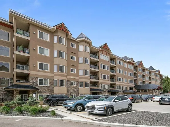 30 S Discovery Ridge Close SW #503, Calgary, AB T3H 5X5