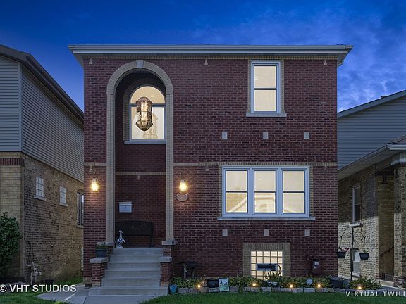 3rd image of 5548 N McVicker Ave