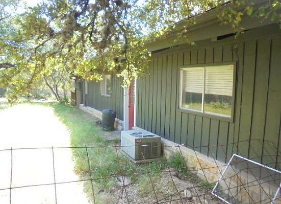 2nd image of 1637 Colleen Dr