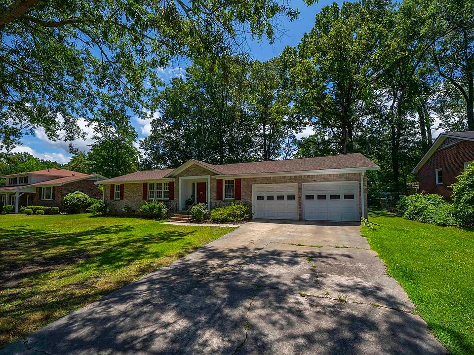 1st image of 2126 Woodtrail Dr