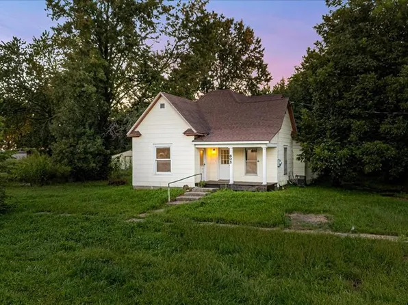 805 S Clark St, Bellflower, MO 63333