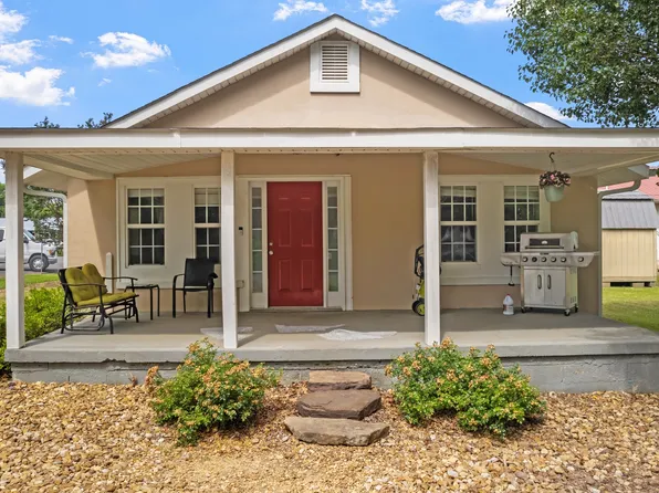 4740 Cross St, Cedar Bluff, AL 35959