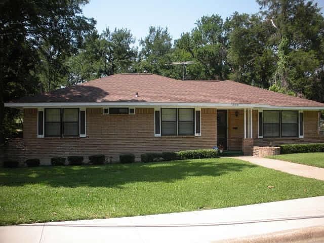 1st image of 3516 Shady Hollow Ln