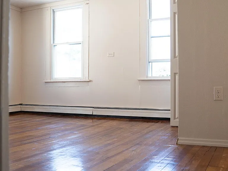405 Orchard St — Photo 22