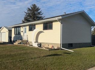 109 Collins Ave, Springside, SK S0A3V0