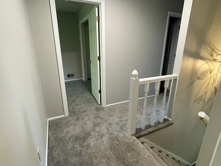 6115 High Grove Rd — Photo 16