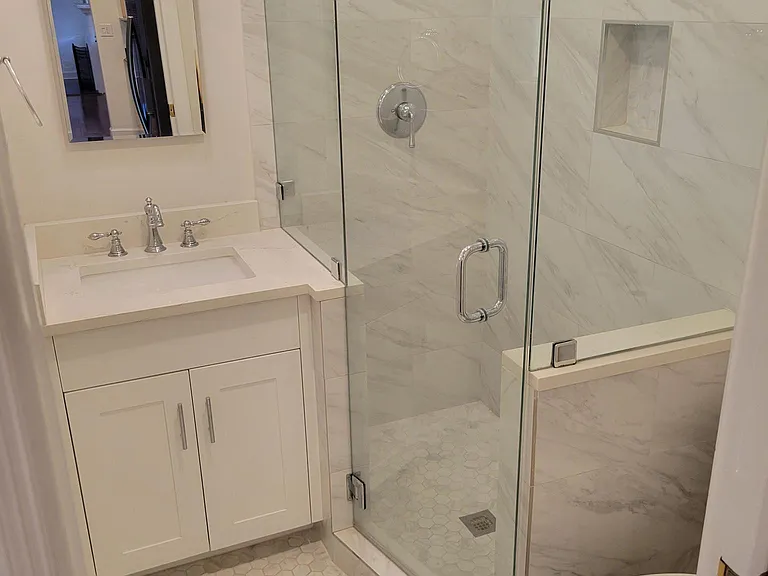 430 Monroe Dr — Photo 11