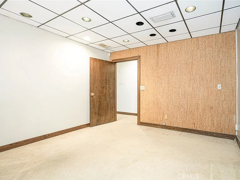 208 S Louise St — Photo 23