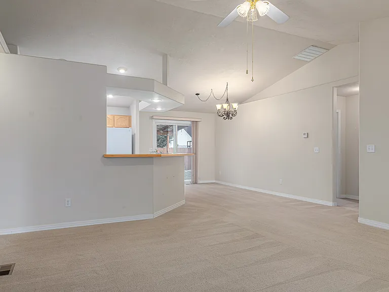 2182 E Clarene St — Photo 9