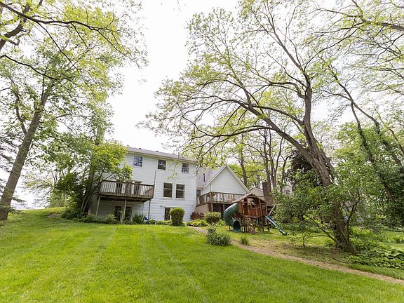 2nd image of 58688 Fawn River Ct
