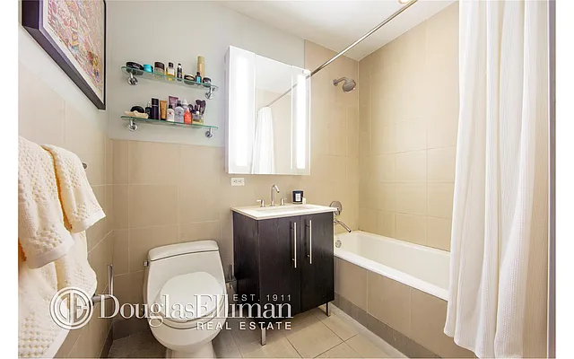 Sold by Douglas Elliman | media 24