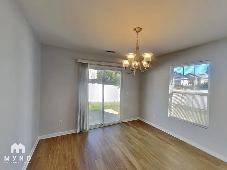3400 Fatima Ct — Photo 7