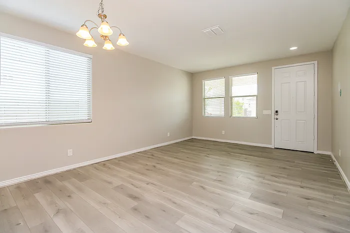 4592 W Horsenettle Dr — Photo 14