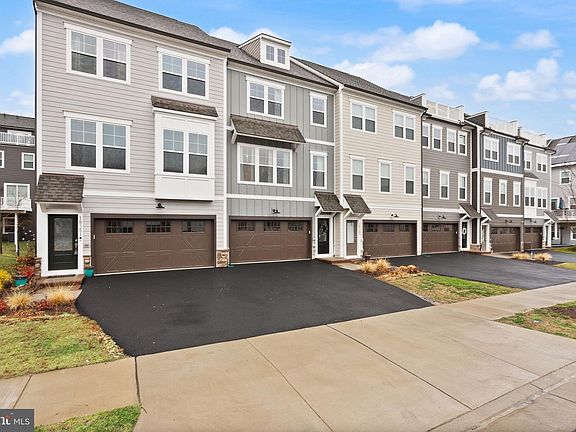 2nd image of 18353 Moss Garden Rd