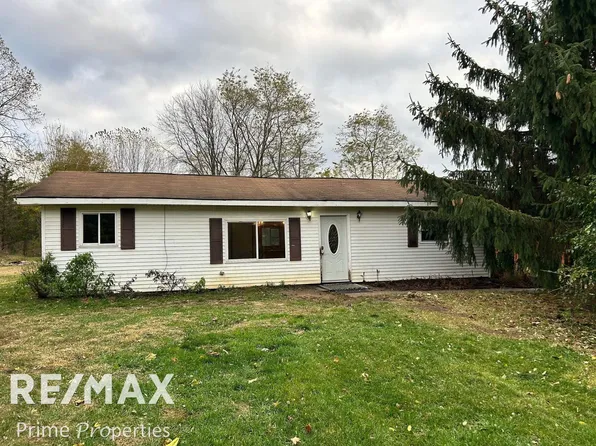 9865 Tuscola Rd, Clio, MI 48420