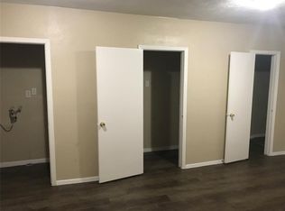 6106 Ridgeway Dr, Houston, TX 77033