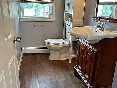 52 Union St — Photo 14