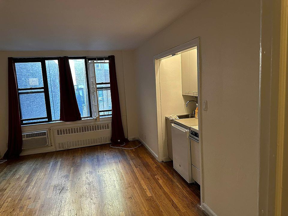 2 Riverside Dr APT 6B, New York, NY 10023 | Zillow