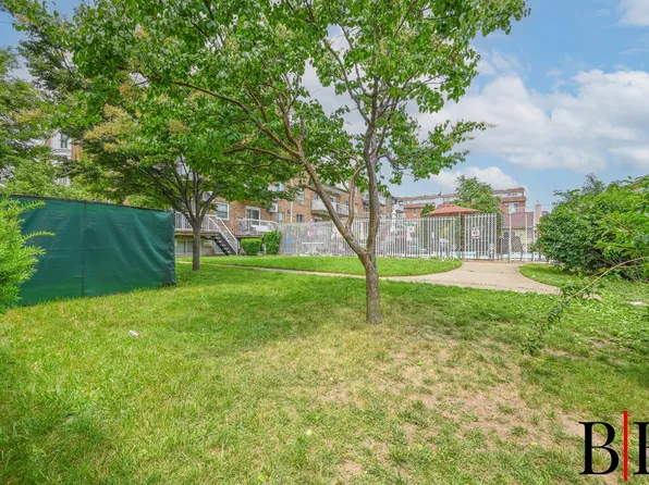 1413 Royce Street image 19 of 22