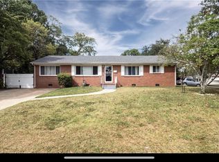 4756 Holladay Rd, Virginia Beach, VA 23455