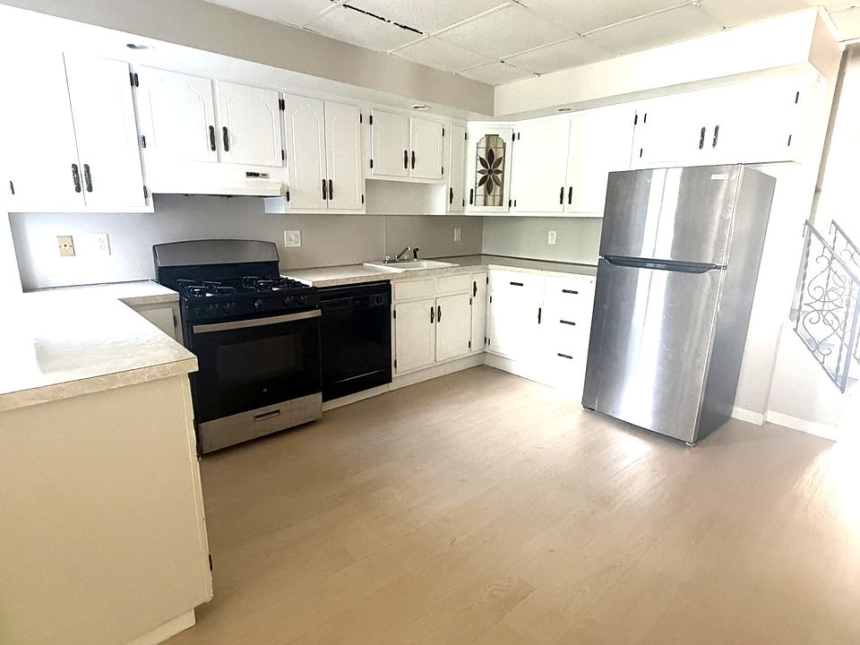 1st image of 1614 Price St #1