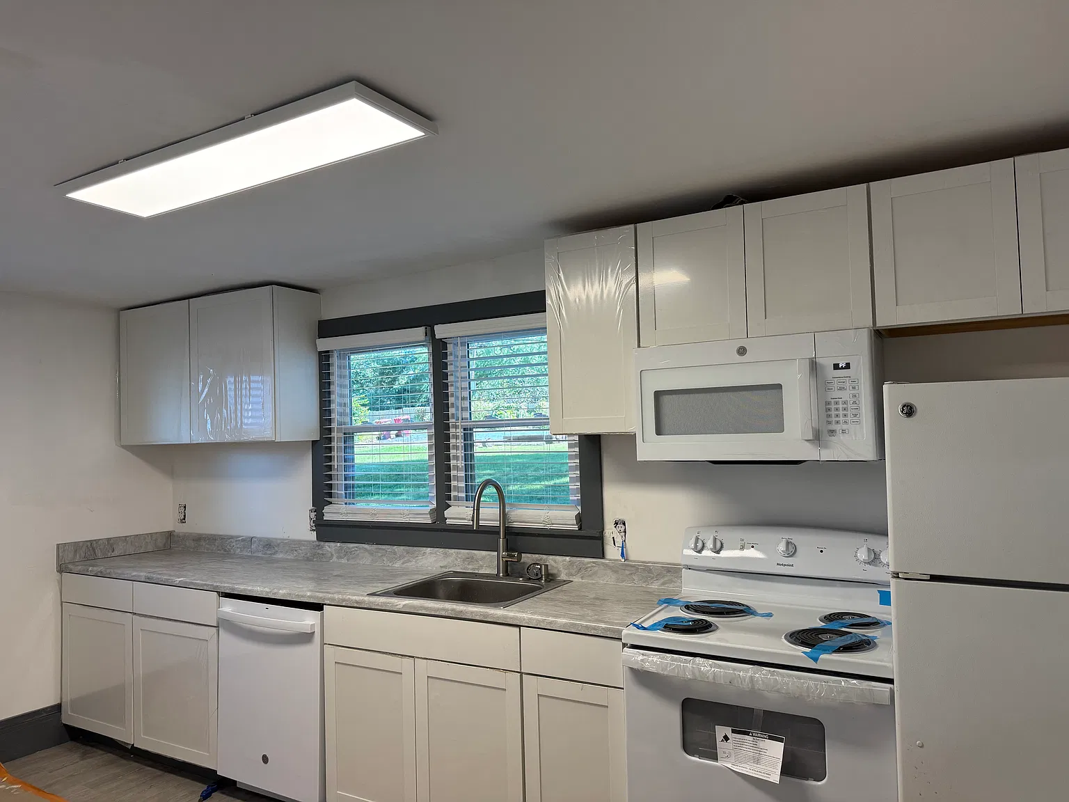 1 bed, 750 sqft, $975 — Photo 2