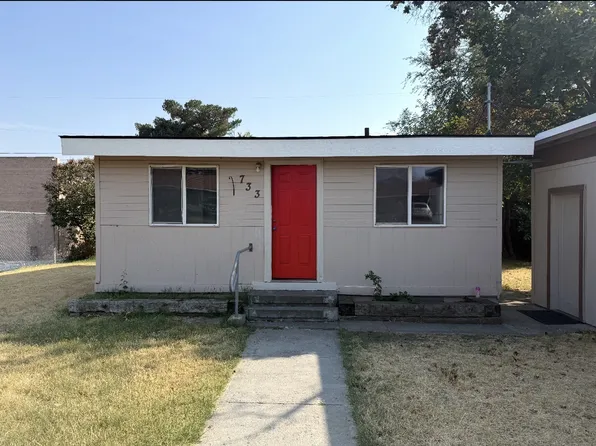 (undisclosed Address), Hermiston, OR 97838