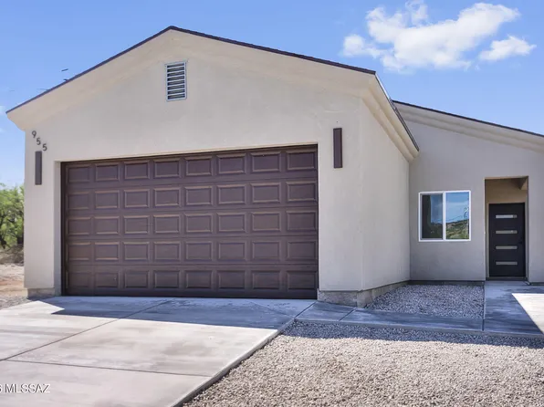 955 Tecla Ct, Rio Rico, AZ 85648