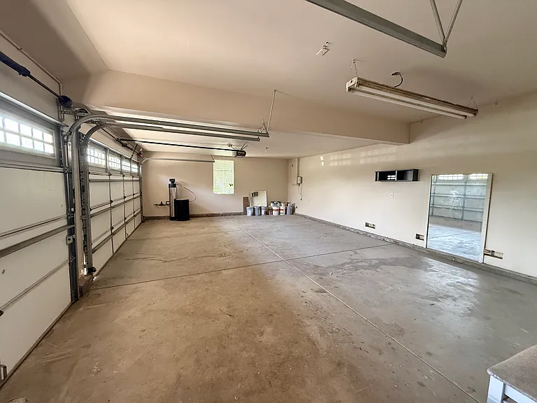 12190 Roseville Dr — Photo 12