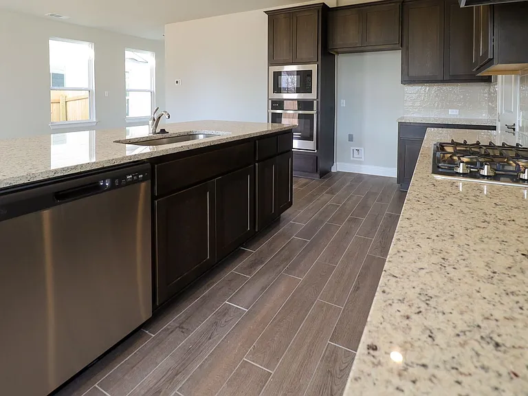 105 Bent Trail Ln — Photo 10