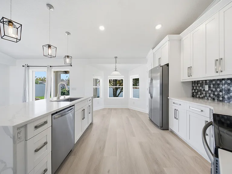 1730 Canoe Dr — Photo 11